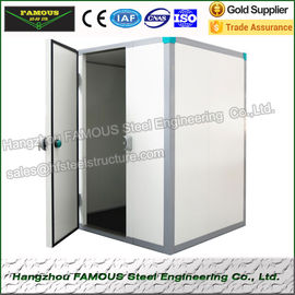จีน แผงควบคุมความเย็น Polyurethane 90 มม. เพื่อประกอบตู้เดินในตู้แช่ ผู้ผลิต