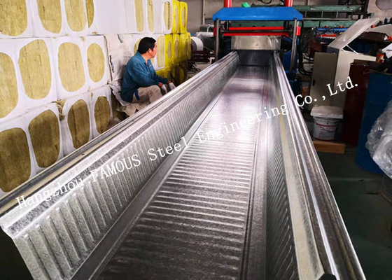 จีน แผ่นพื้นโลหะผสมกัลวาไนซ์ ComFlor 210 Alternative Deck Series 600mm ผู้ผลิต