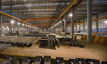 จีน กรอบโครงสร้างโลหะทำโรงงานสำหรับคลังสินค้าเชิงปฏิบัติการอุตสาหกรรม ผู้ผลิต