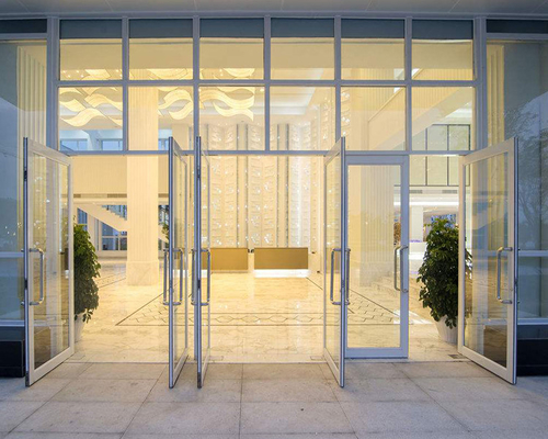 จีน Office Glass Pivot Floor Spring Door ระบบการออกแบบเชิงพาณิชย์ ผู้ผลิต