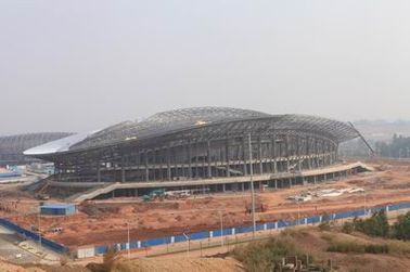 ประเทศจีน โครงสร้างเหล็ก OEM, อาคารสำเร็จรูปท่อโลหะและสนามกีฬา ผู้ผลิต